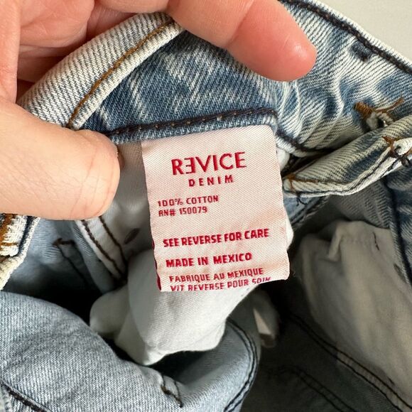 Revice Women’s 24 Ex Boyfriend Player One Wash Jeans NWT Butt Slit - Picture 10 of 10